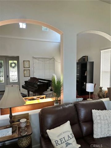 31954 Flowerhill Drive, Lake Elsinore, CA 92532