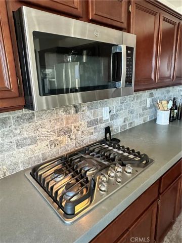 31954 Flowerhill Drive, Lake Elsinore, CA 92532