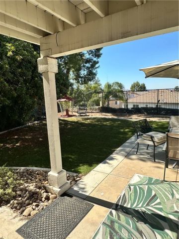 31954 Flowerhill Drive, Lake Elsinore, CA 92532