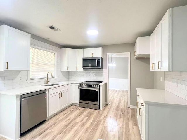 6196 Stimson Way, Riverdale, GA 30296