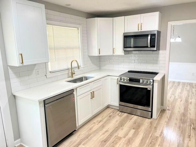 6196 Stimson Way, Riverdale, GA 30296