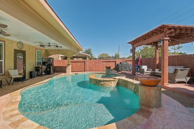 20023 Sunshine Ridge Lane, Cypress, TX 77429
