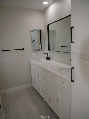 18548 Avion, Bloomington, CA 92316