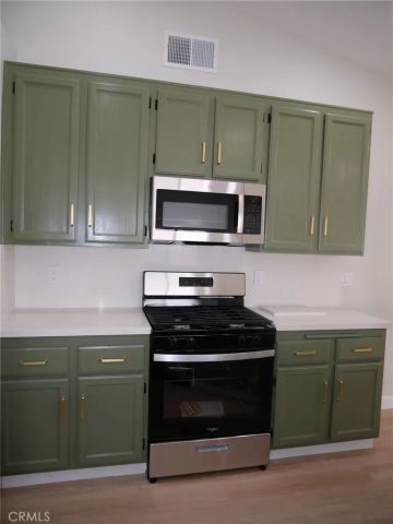 18548 Avion, Bloomington, CA 92316