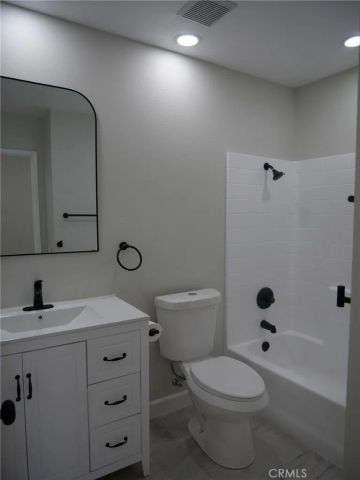18548 Avion, Bloomington, CA 92316