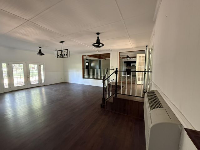 1565 Inverness Road, Perry Park, KY 40363