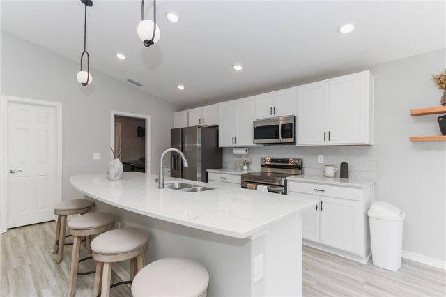 35598 BELLINGTON BOULEVARD, Zephyrhills, FL 33541