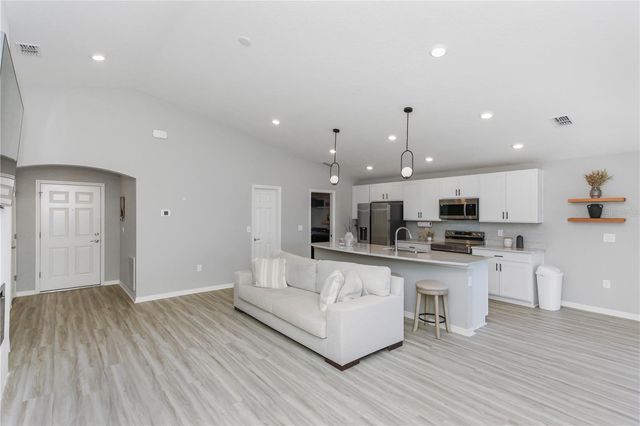 35598 BELLINGTON BOULEVARD, Zephyrhills, FL 33541