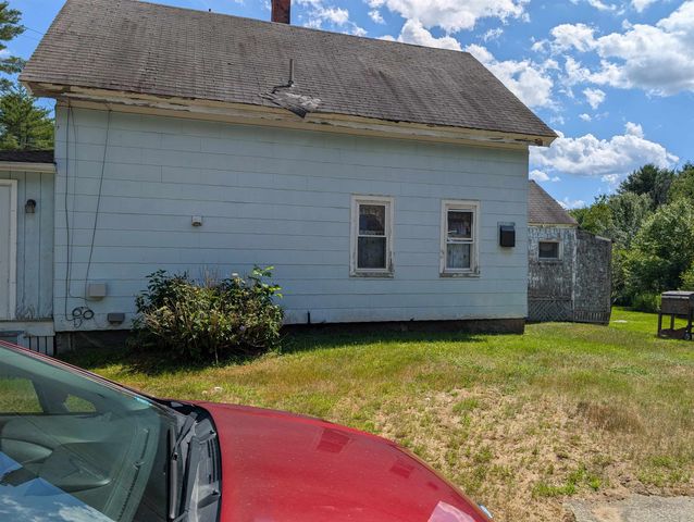 226 Charles Street, Farmington, NH 03835