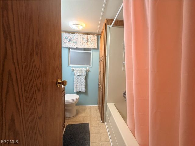 318 Fountain View BLVD, North Fort Myers, FL 33903