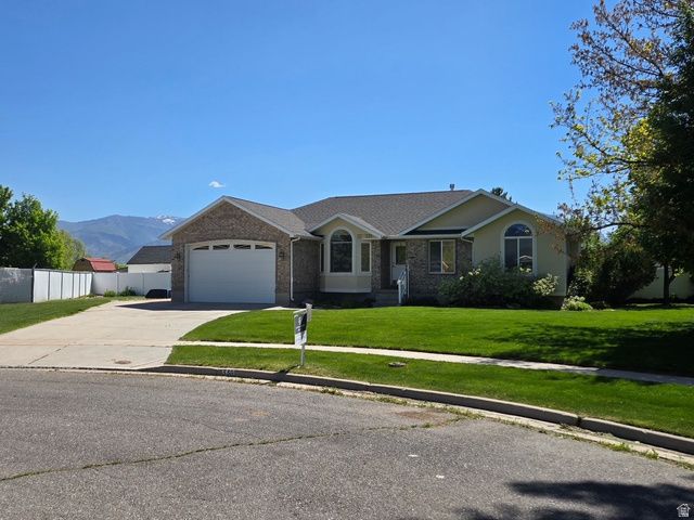 338 N 1090 W, Hyrum, UT 84319