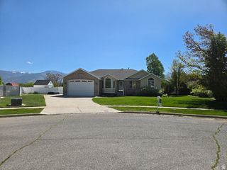 338 N 1090 W, Hyrum, UT 84319