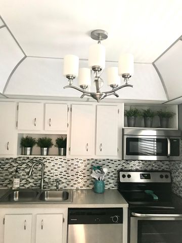 1010 Country Club Drive 206, Margate, FL 33063