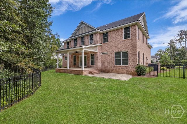 20 Oakcrest Court, Savannah, GA 31405