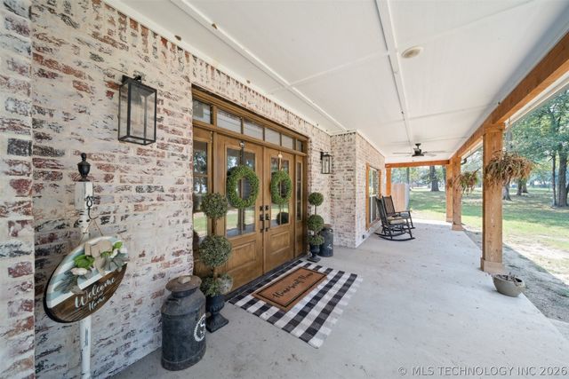 900 N 4389 Lane, Pryor, OK 74361