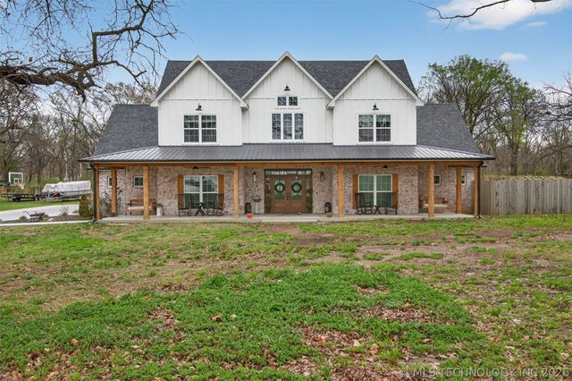 900 N 4389 Lane, Pryor, OK 74361