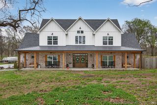 900 N 4389 Lane, Pryor, OK 74361