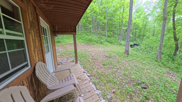 339 Cow Creek Road, Ravenna, KY 40472