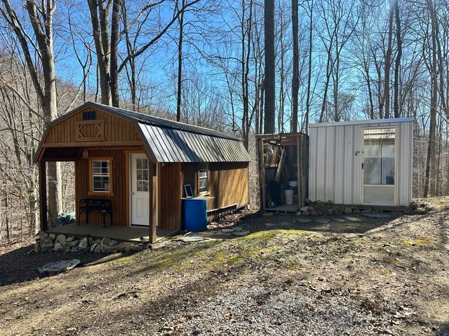 339 Cow Creek Road, Ravenna, KY 40472