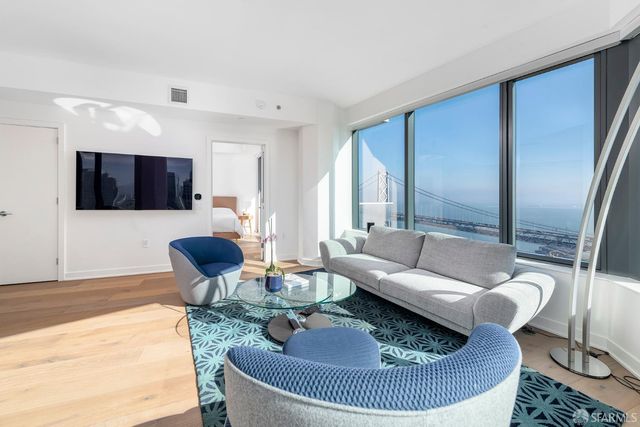 280 Spear Street 31C, San Francisco, CA 94105