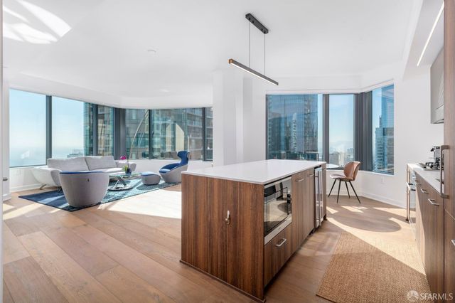 280 Spear Street 31C, San Francisco, CA 94105