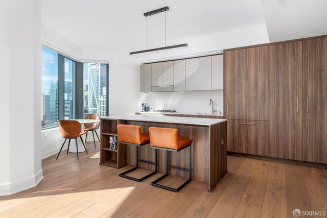 280 Spear Street 31C, San Francisco, CA 94105