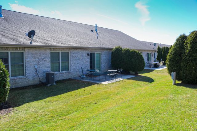 802 Veterans Lane, Crown Point, IN 46307