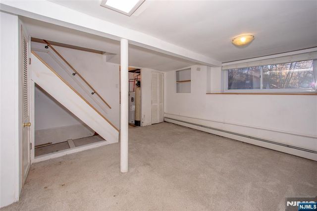 18 Decker Pond Road, Sussex, NJ 07461