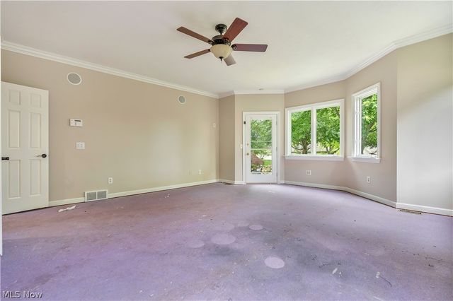 3790 Woodleigh Avenue NW, Canton, OH 44718