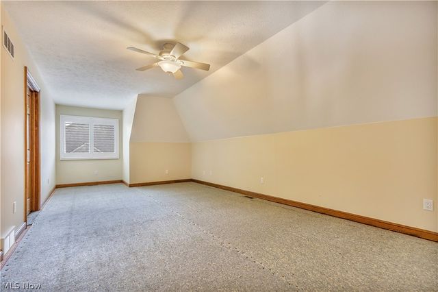 3790 Woodleigh Avenue NW, Canton, OH 44718