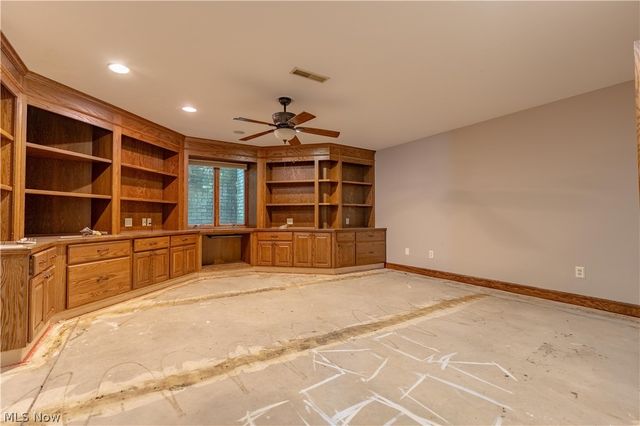 3790 Woodleigh Avenue NW, Canton, OH 44718