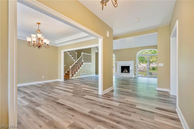 3790 Woodleigh Avenue NW, Canton, OH 44718