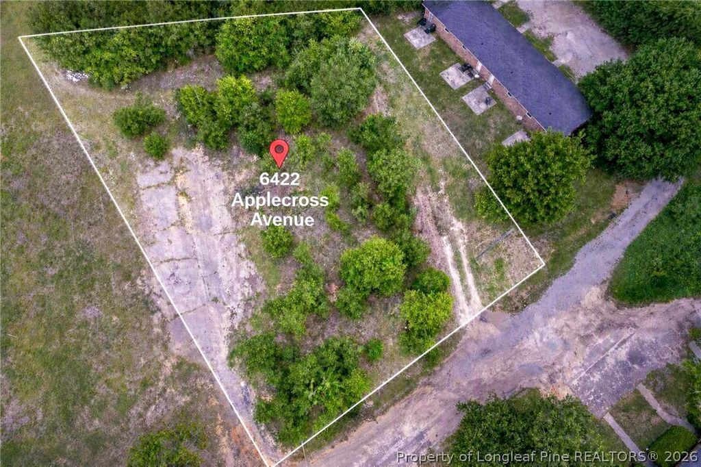 6422 Applecross Avenue, Fayetteville, NC 28304 — exterior