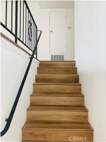 223 Shell Street, Manhattan Beach, CA 90266