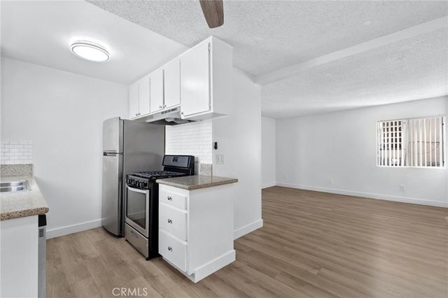 223 Shell Street, Manhattan Beach, CA 90266