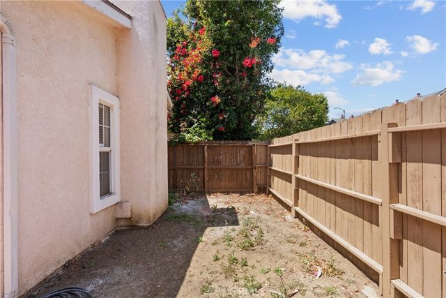 20230 Keswick 3, Winnetka, CA 91306