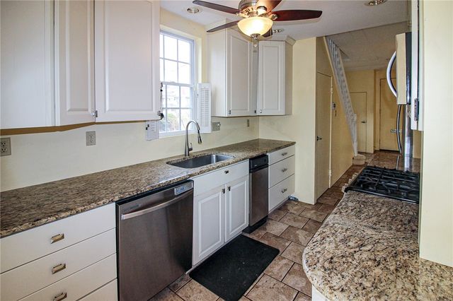 1519 Steuben St, Crafton Heights, PA 15205