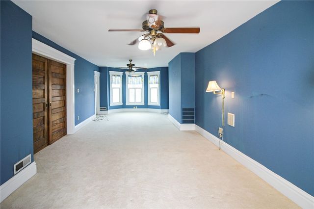 1519 Steuben St, Crafton Heights, PA 15205