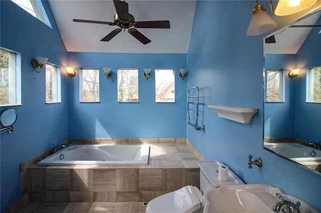 1519 Steuben St, Crafton Heights, PA 15205