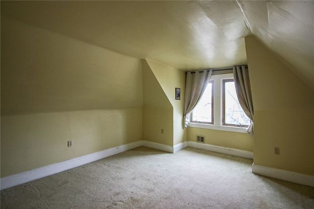 1519 Steuben St, Crafton Heights, PA 15205