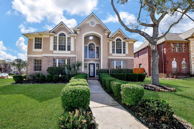 5718 Sapphire Bay Court, Sugar Land, TX 77479