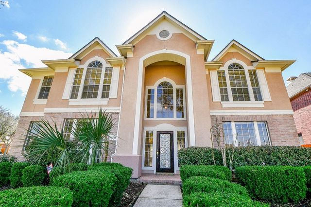 5718 Sapphire Bay Court, Sugar Land, TX 77479