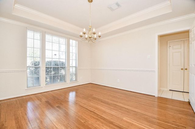 5718 Sapphire Bay Court, Sugar Land, TX 77479