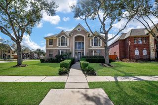 5718 Sapphire Bay Court, Sugar Land, TX 77479