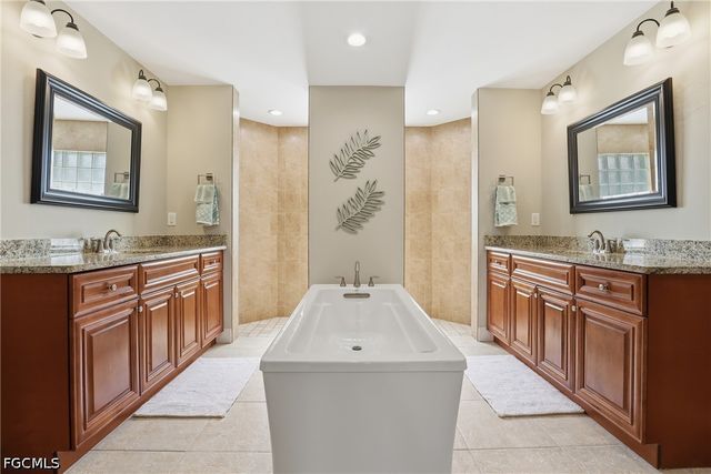 1723 SW 31st LN, Cape Coral, FL 33914
