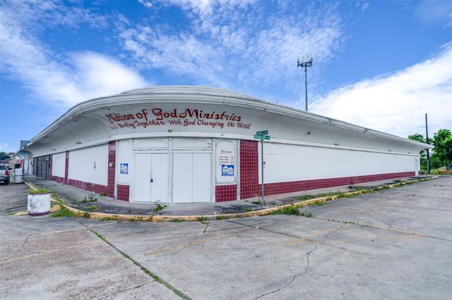 2900 Luell Street, Houston, TX 77093