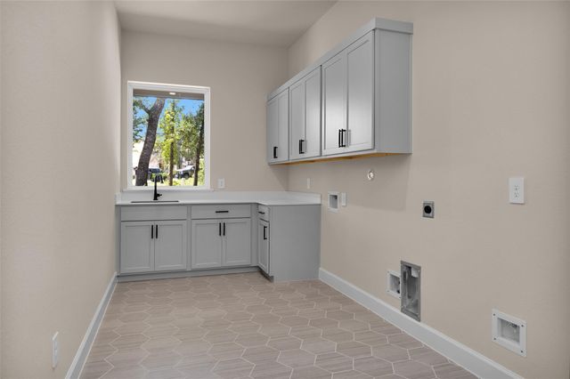 8604 Trinity Pines Court, Montgomery, TX 77316