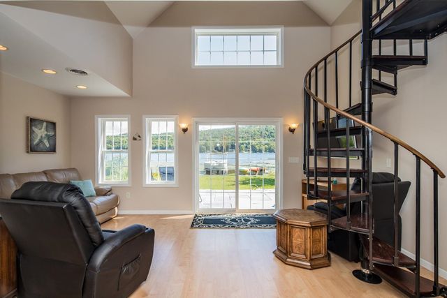 558 Burr Pond Road, Sudbury, VT 05733