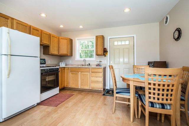 558 Burr Pond Road, Sudbury, VT 05733