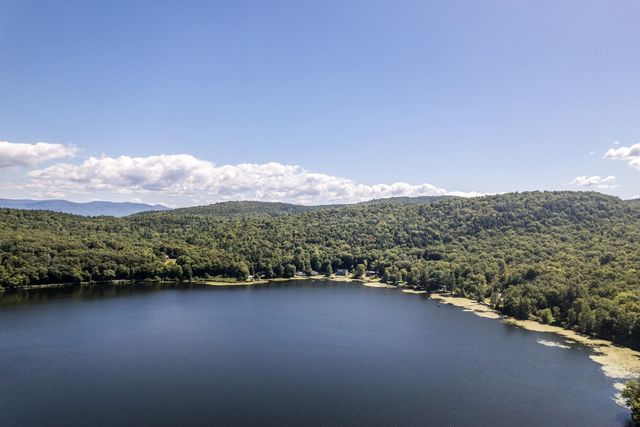 558 Burr Pond Road, Sudbury, VT 05733